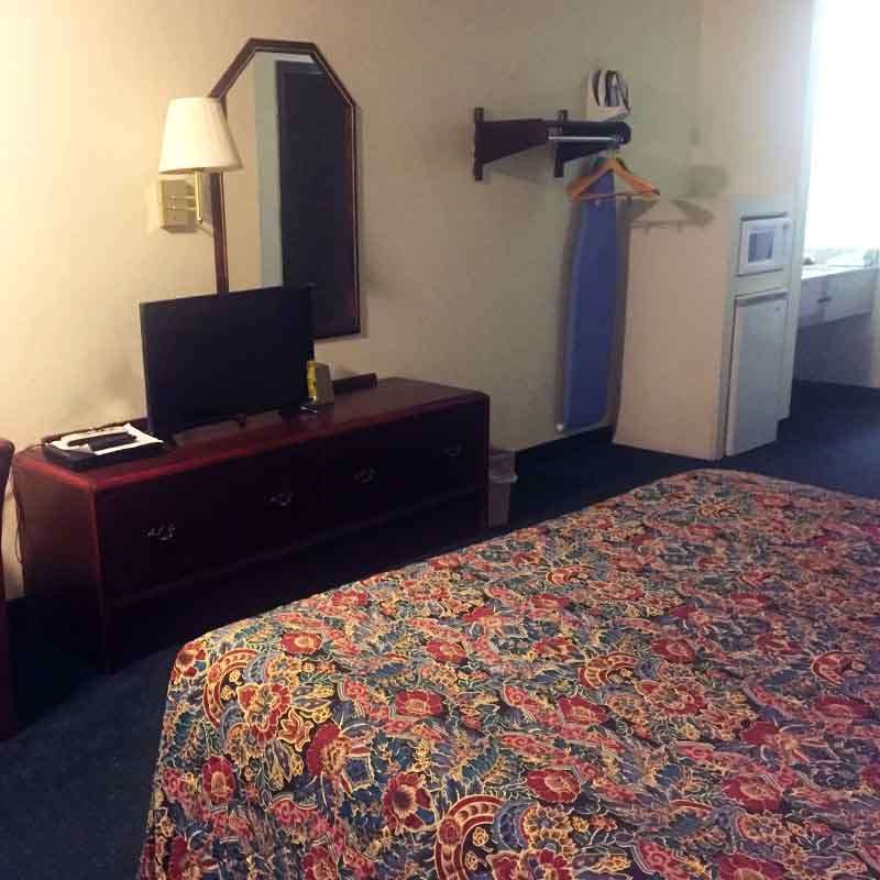 Motel 6 Portland, In Bilik gambar
